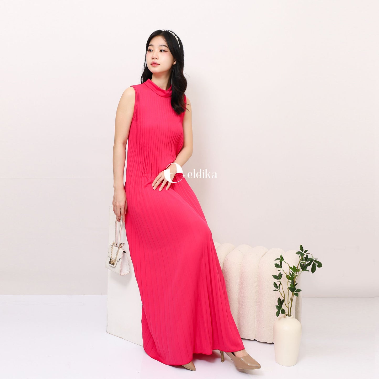 HOT PINK